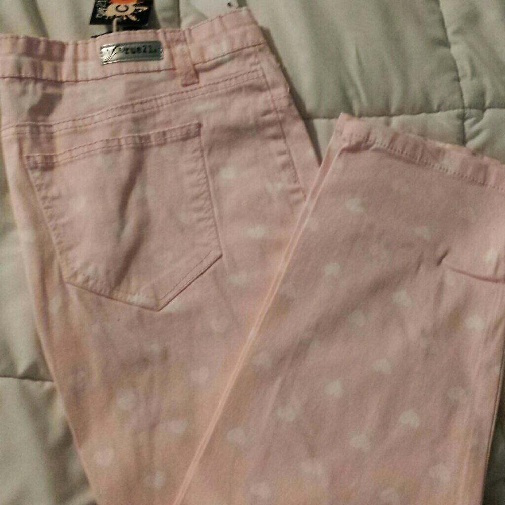 💥NEW PICTURES💥NWT, RUE 21,PINK WITH WHITE HEARTS CAPRIS